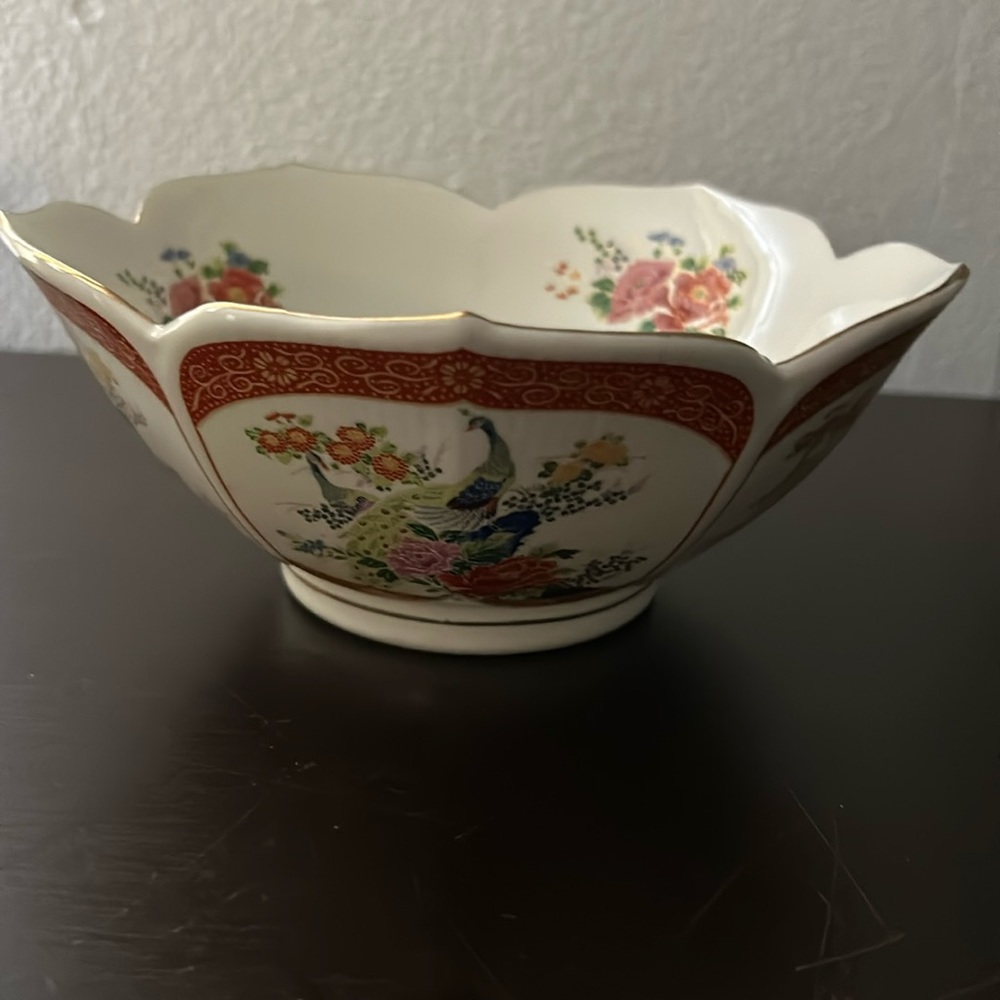 Vintage Japanese Satsuma Bowl - Pink & Red Flowers Peacocks w/gold trim 7”